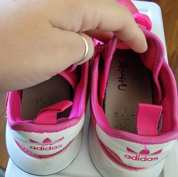 Adidas - Picture 6 of 6